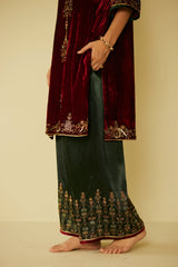 Red Bageecha Kurta Set