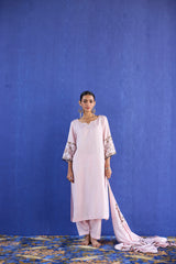 Pink Noori suit