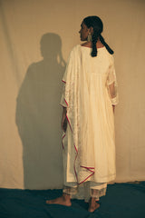 Pearls of White Kurta Set