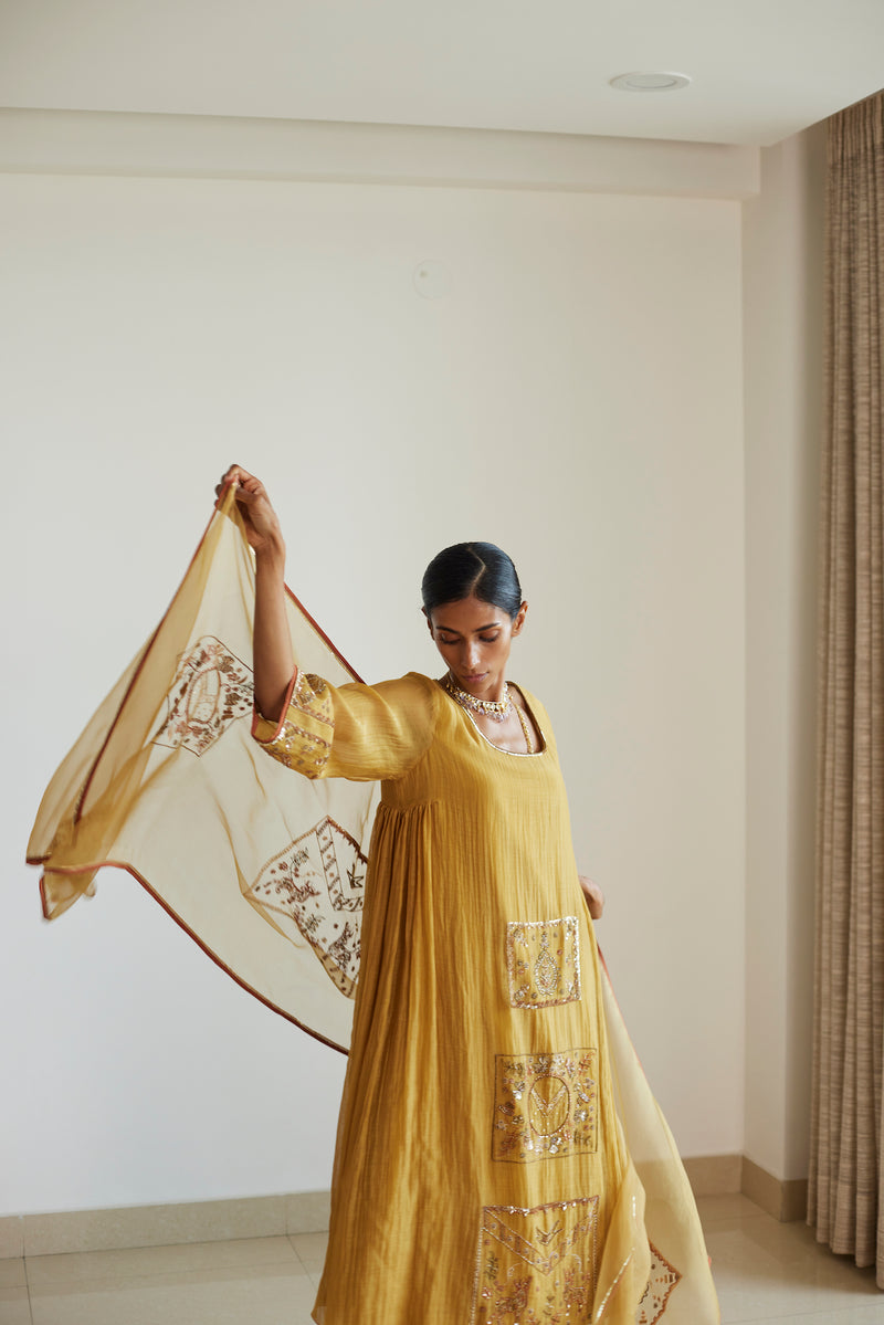 Yellow Akaari Kurta Set