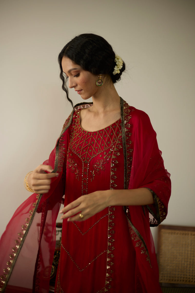 Red Diya Dupatta