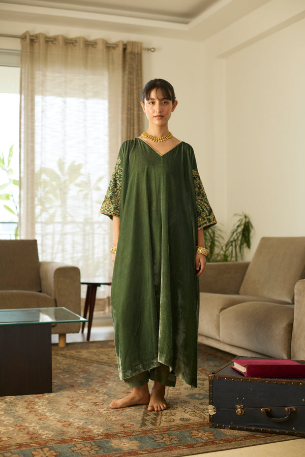 Green Makhmal Kaftan set