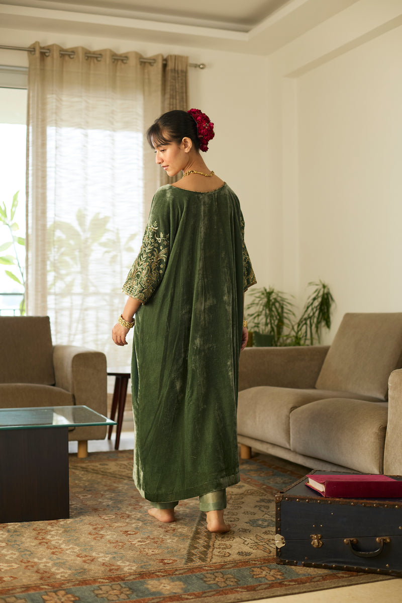 Green Makhmal Kaftan set