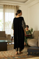 Black Makhmal Kaftan set