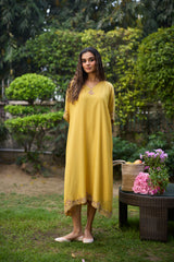 Yellow Sabr kaftan