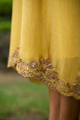 Yellow Sabr kaftan