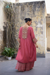 Pink Mehrab kurta set
