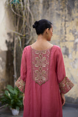 Pink Mehrab kurta set