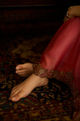 Pink Sabr kaftan