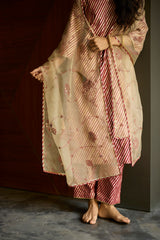 Red Naad suit