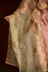 Red Naad suit