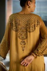 Mustard Prana suit
