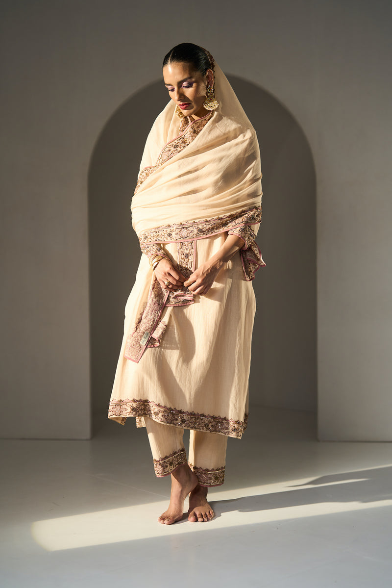 Cream Pavit Dupatta